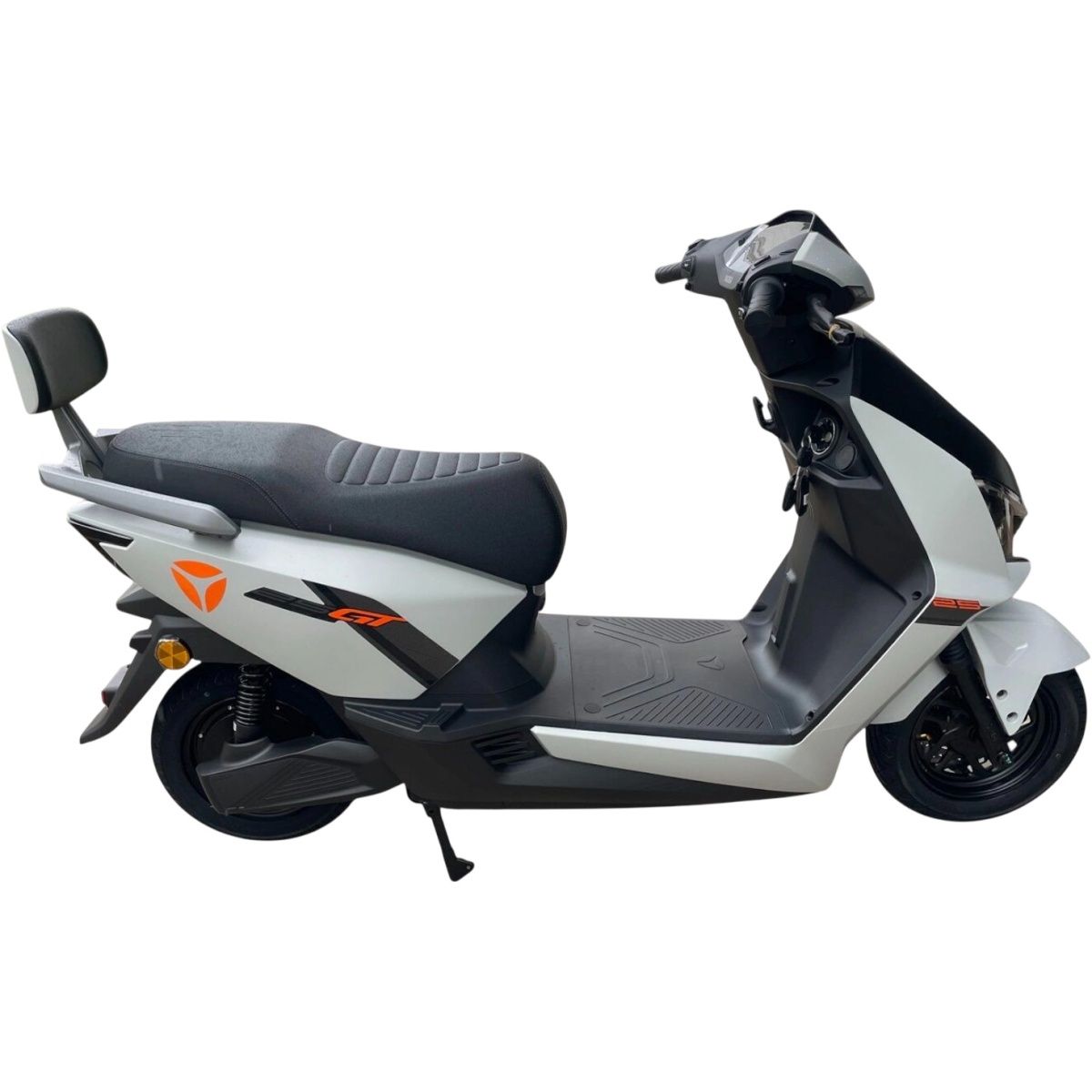 Електроскутер Yadea GT25 058 White
